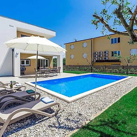 House Kuca Za Odmor Cancar Бртонигла