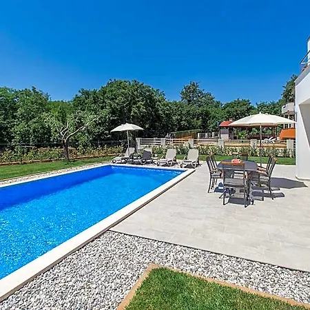Hotel House Kuca Za Odmor Cancar 3*